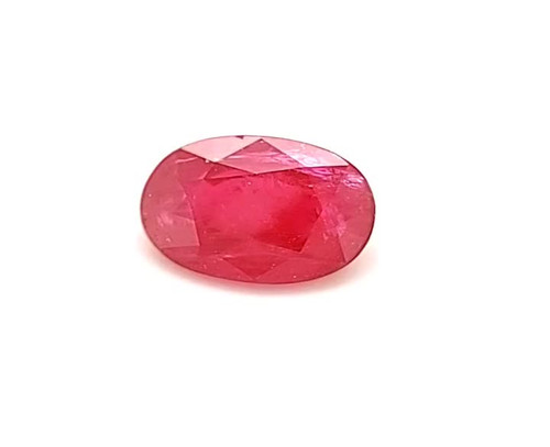 Red Ruby Loose Gemstone - Oval Shape - 1.89 carats - 8.01 x 6.15 x 3.98mm