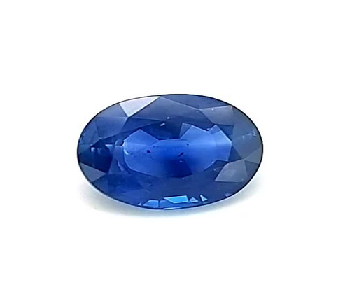 Oval 2.3 carats Blue Sapphire, 8.51 x 6.49 x 4.45
