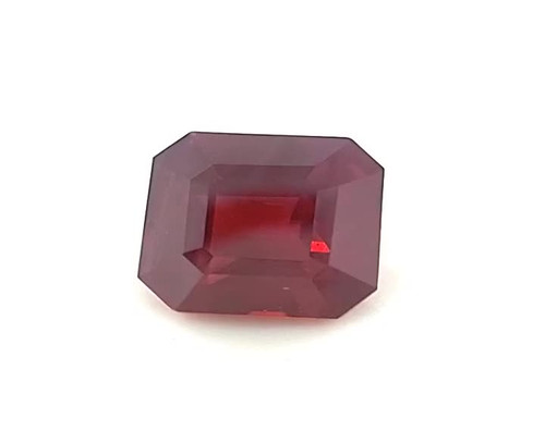 Octagon Cut, 2.64 Carat, Fine Ruby Gemstone,, 7.64 x 7.14 x 4.9