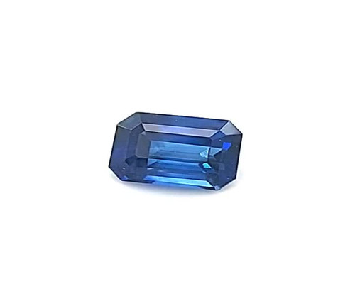 Emerald 1.05 carats Blue Sapphire, 6.63 x 4.52 x 3.36