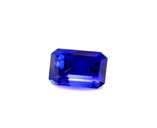 Emerald 4.76 carats Blue Tanzanite, 9.68 x 7.69 x 7.09