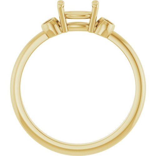 Oval 4 Prong Accented Ring Mounting in 18 Karat Yellow Gold for Oval Stone