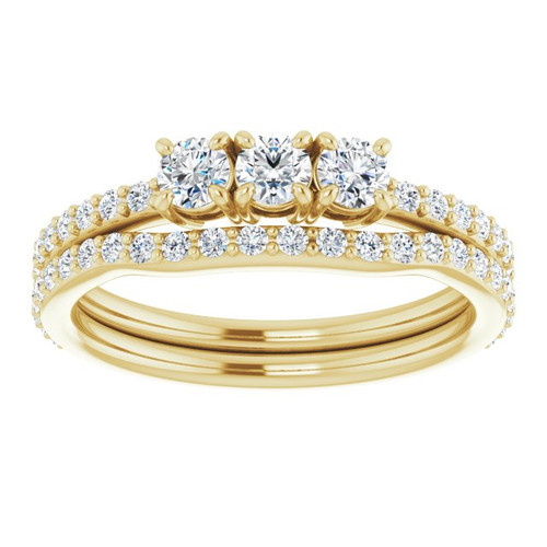 Three Stone Engagement Ring Mounting in 18 Karat Yellow Gold for Round Stone