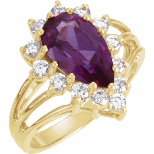 Halo Style Ring Mounting in 10 Karat Yellow Gold for Pear shape Stone, 4.87 grams