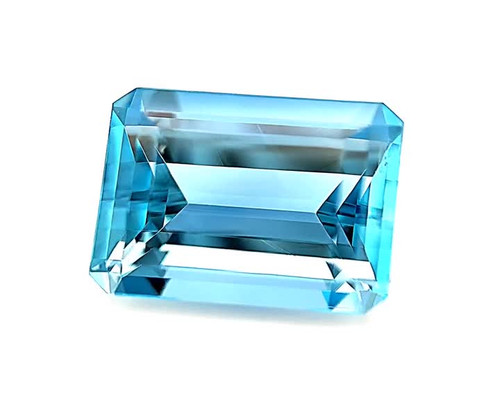 Emerald 8.03 carats Blue Aquamarine Gem, 13.08 x 11.49 x 7.79