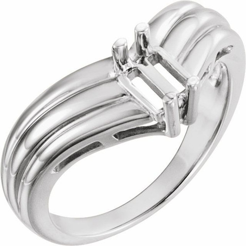 Family V Ring Mounting in 18 Karat White Gold for Straight baguette Stone, 5.46 grams