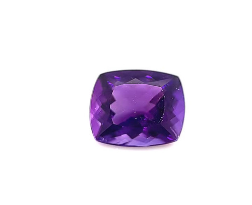 Cushion 4.43 carats Purple Amethyst, 10.44 x 10.35 x 6.87