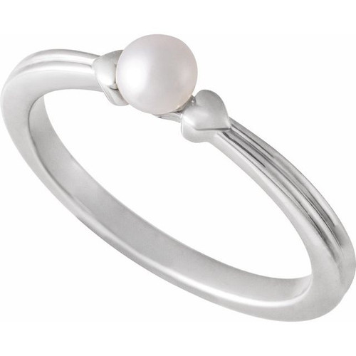 Platinum Cultured White Freshwater Pearl Heart Ring