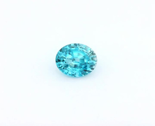 Round 3.31 carats Natural Zircon Zircon, 8.05 x 5.42