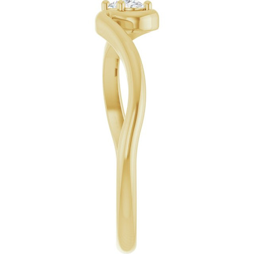 14K Yellow 1/6 CT Lab-Grown Diamond  Ring