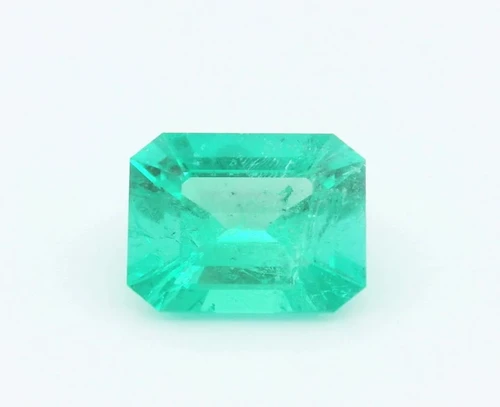 Emerald 2 carats Natural Emerald Emerald, 8.18 x 7.7 x 5.07