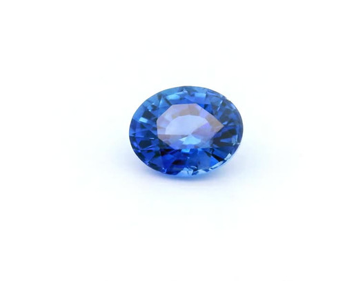 Round 2.2 carats Natural Sapphire Sapphire, 7.49 x 4.99