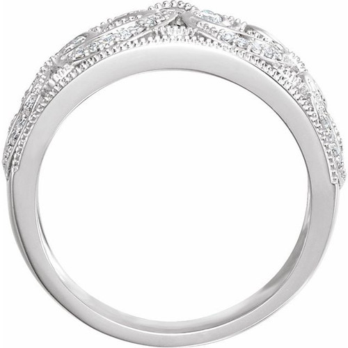 14 Karat White Gold 0.33 Carat Diamond Ring....