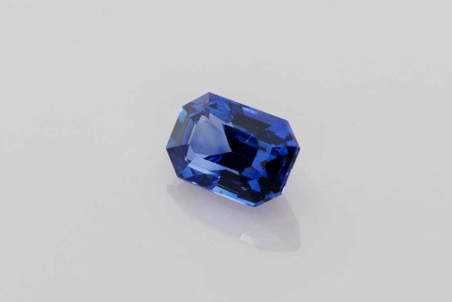 2.25 Carat Octagon Cut Blue Sapphire Gemstone – Medium Intense