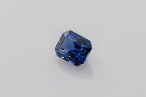 Octagon Cut Blue Sapphire Gemstone – Medium Intense – 2.37 Carat