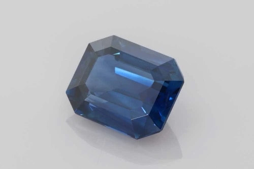 Octagon Cut Blue Sapphire Gemstone 5.53 Carat Vivid Intense