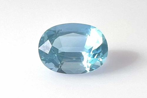 Vivid Rich Blue Oval Aquamarine Gemstone – 9.08 Carat