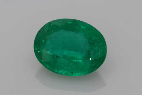 Vivid Rich Green Oval Emerald Gemstone – 6.62 Carat, GIA Certified