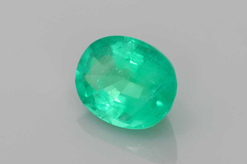 2.61 Carat Oval Emerald Gemstone, Medium Intense Green