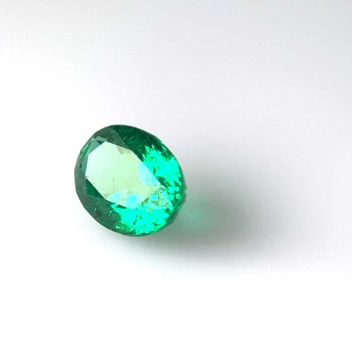 Oval Emerald Gemstone – 5.54 Carat, Vivid Rich Green, Unoiled, GIA Certified