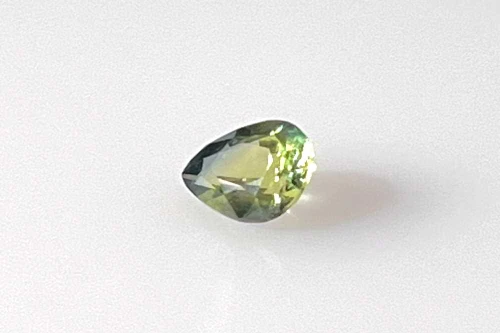 0.83 Carat Pear Shape Bicolor Sapphire Gemstone – Multi Colour