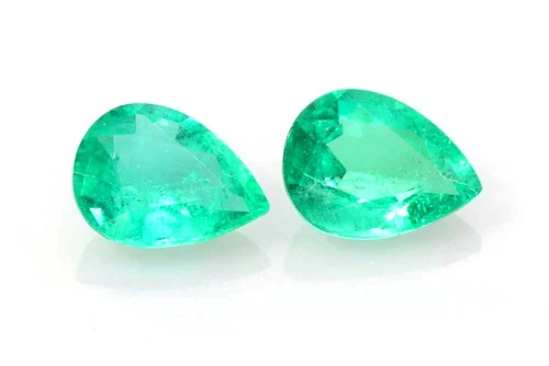 Pear Shape Emerald Gemstone – 1.81 Carat, Medium Light Green, Matched Pair