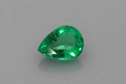 Pear Shape Emerald Gemstone – 1.39 Carat – Medium Intense Green