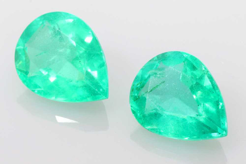 2.87 Carat Pear Shape Emerald Gemstone, Medium Light Green, Matched Pair
