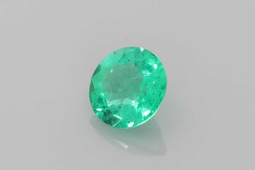1.07 Carat Round Emerald Gemstone – Medium Light Green