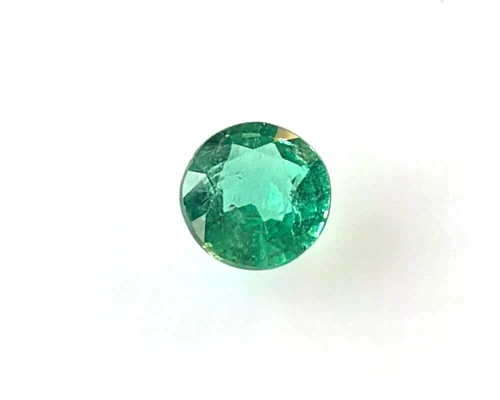 Round Emerald Gemstone – 0.44 Carat – Medium Light Green