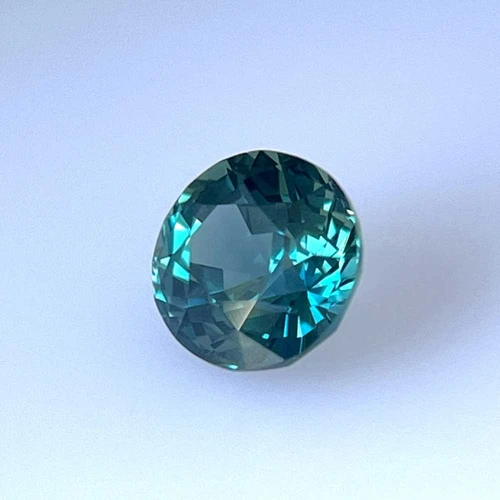 Vivid Intense Green-Teal Round Teal Sapphire Gemstone – 2.55 Carat, Unheated, GIA Certified