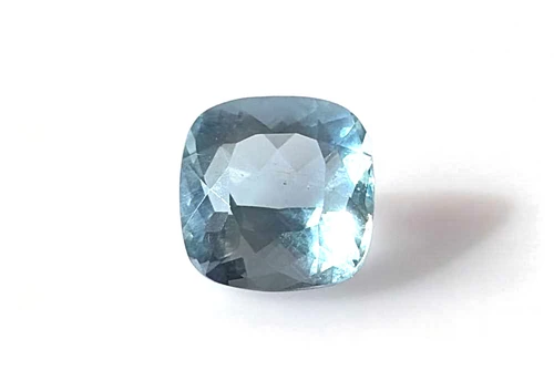 4.55 Carat Square Cushion Aquamarine Gemstone – Medium Light Blue