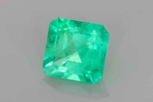 Asscher Cut Emerald Gemstone – 4.62 Carat – Medium Intense Green, GIA Certified