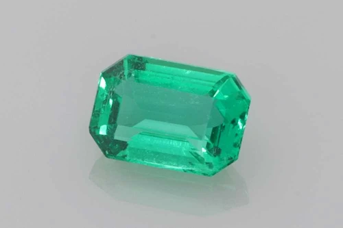 Octagon Cut Emerald Gemstone, 0.67 Carat – Medium Intense Green
