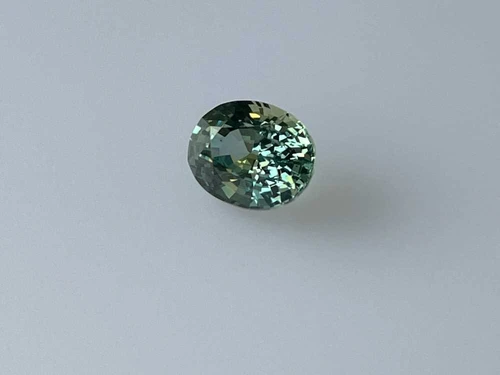 1.57 Carat Oval Teal Sapphire Gemstone – Medium Light Green, Unheated