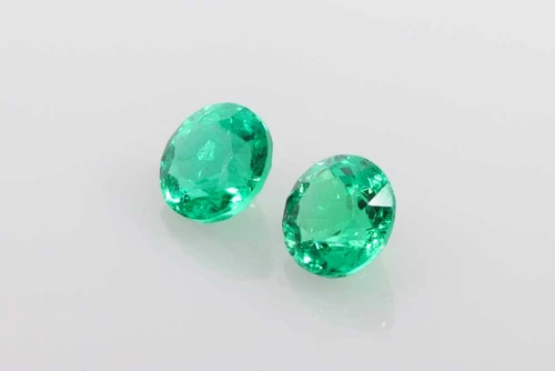 0.57 Carat Round Emerald Gemstone – Vivid Rich Green, Matched Pair