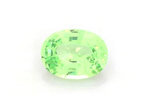 Oval Tsavorite Gemstone, 2.51 Carat – Medium Light Green, Unheated