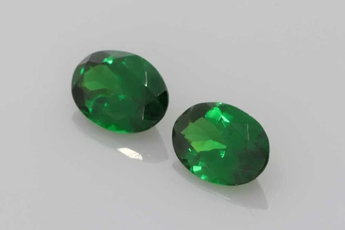 Oval Tsavorite Gemstone – 1.5 Carat, Vivid Intense Green, Unheated, Matched Pair