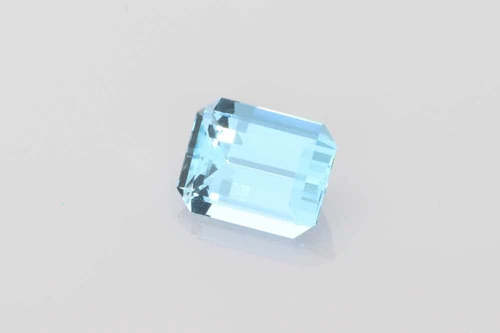 3.09 Carat Octagon Cut Aquamarine Gemstone, Vivid Intense Blue