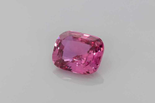 Rectangular Cushion Pink Sapphire Gemstone 4.1 Carat Vivid Intense