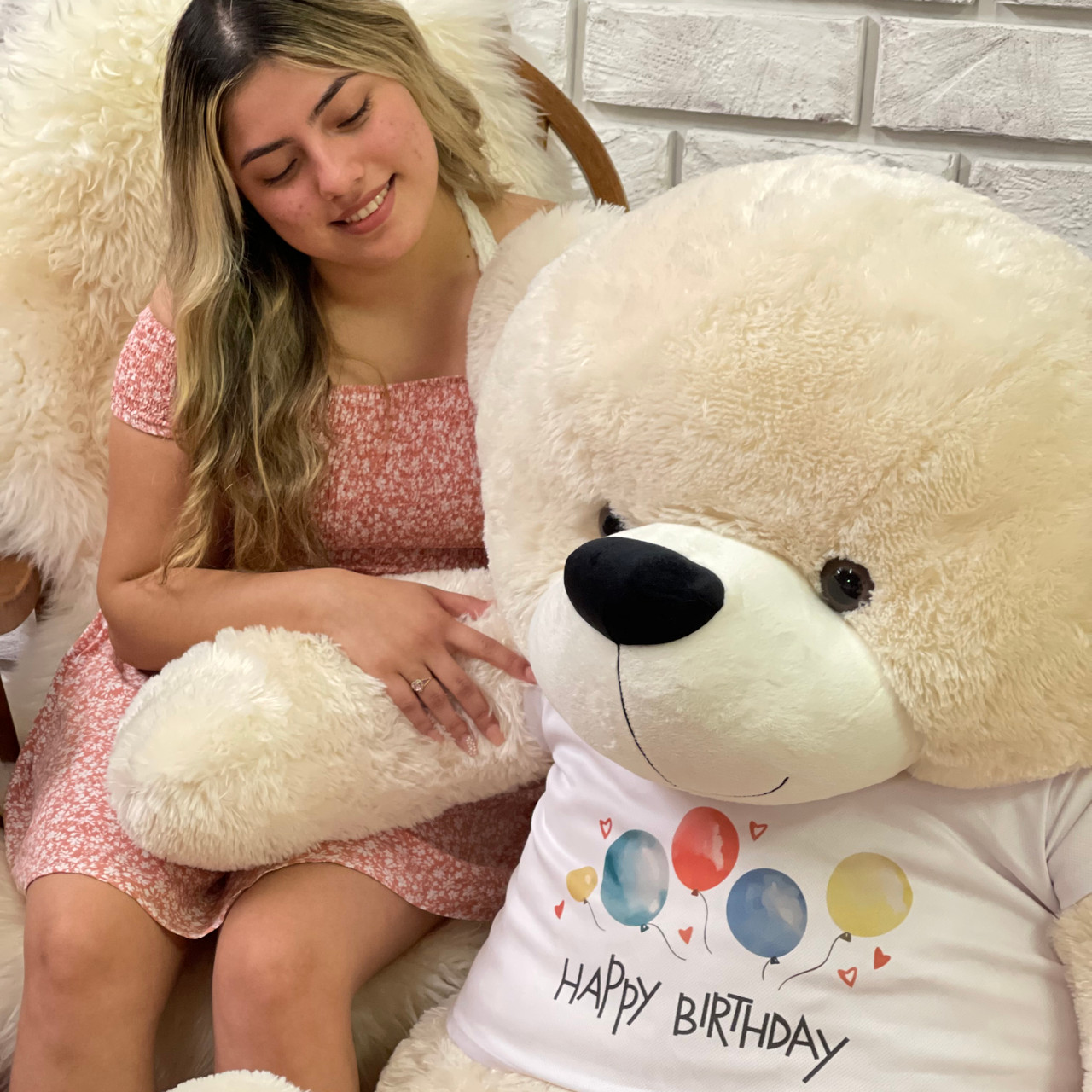 5ft Cream Cuddly Big Teddy Bear with T-shirt from Giant Teddy Brand