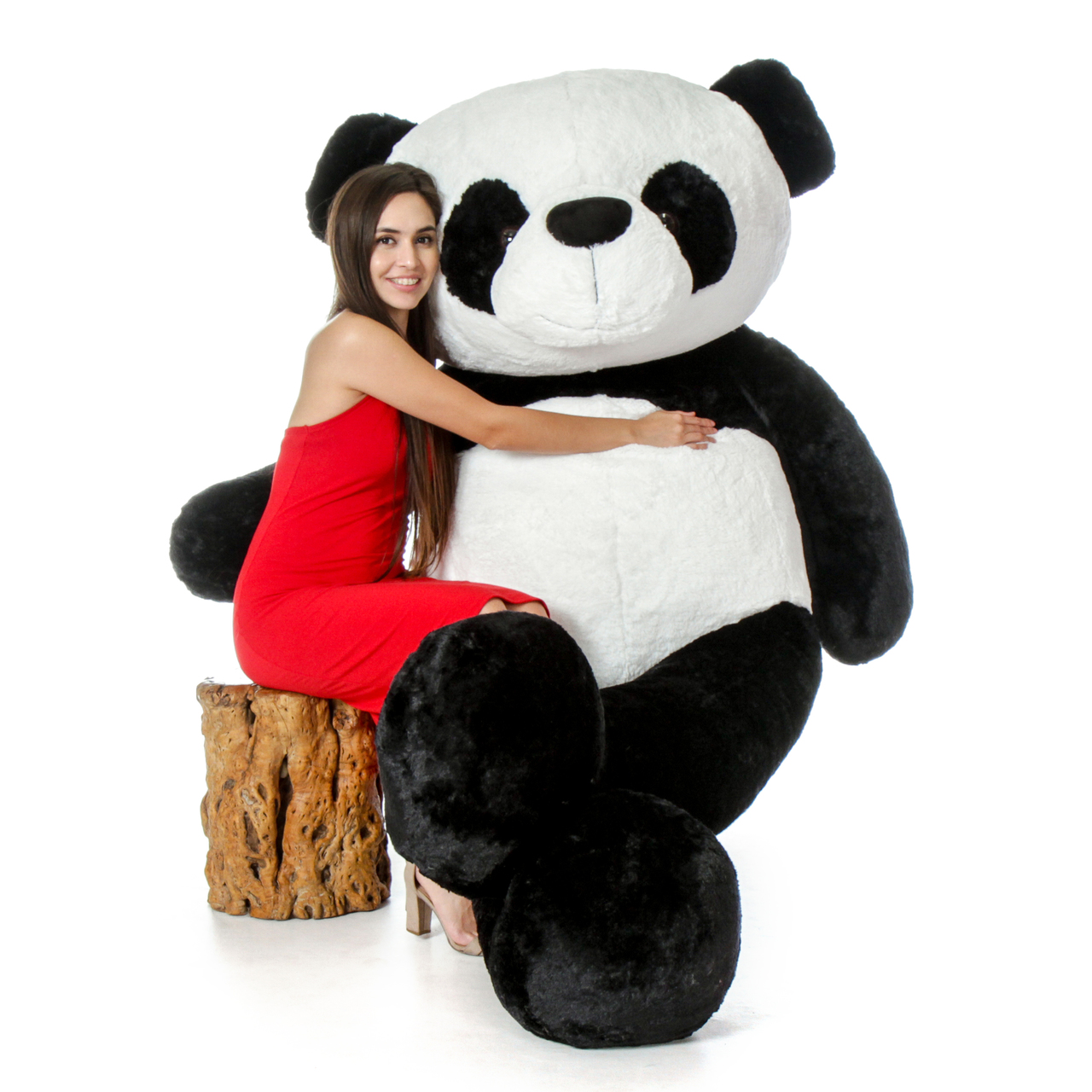 big stuffed panda bear