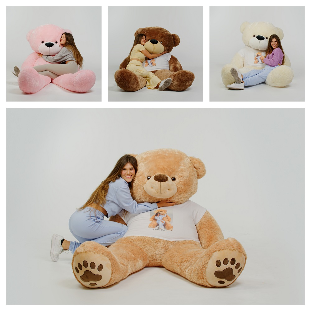 7-ft-giant-teddy-bears.jpg