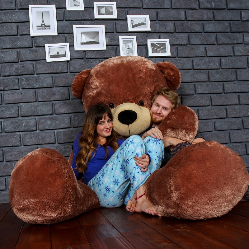 biggest-giant-teddy-bear-7-foot-tall-brown-sunny-cuddles.jpg