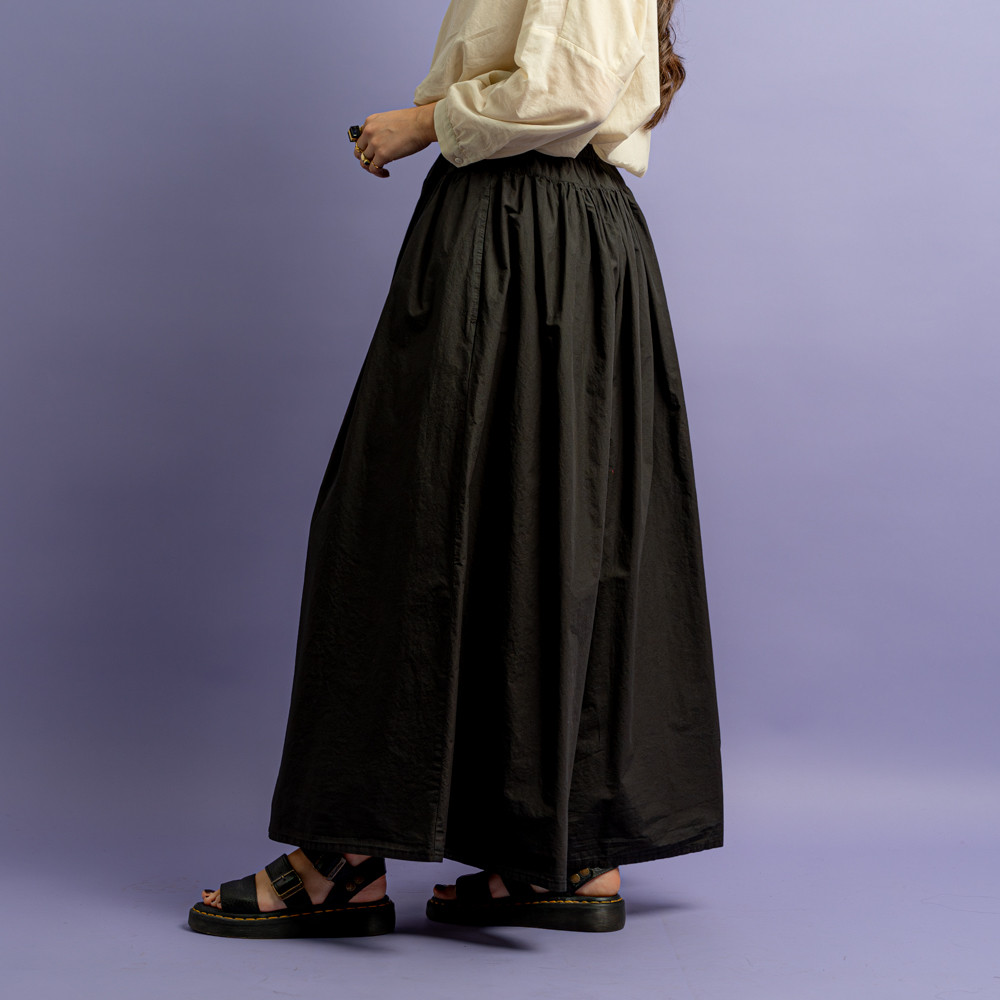 Gonna ampia nera -  - Le Conturbanti Concept Store