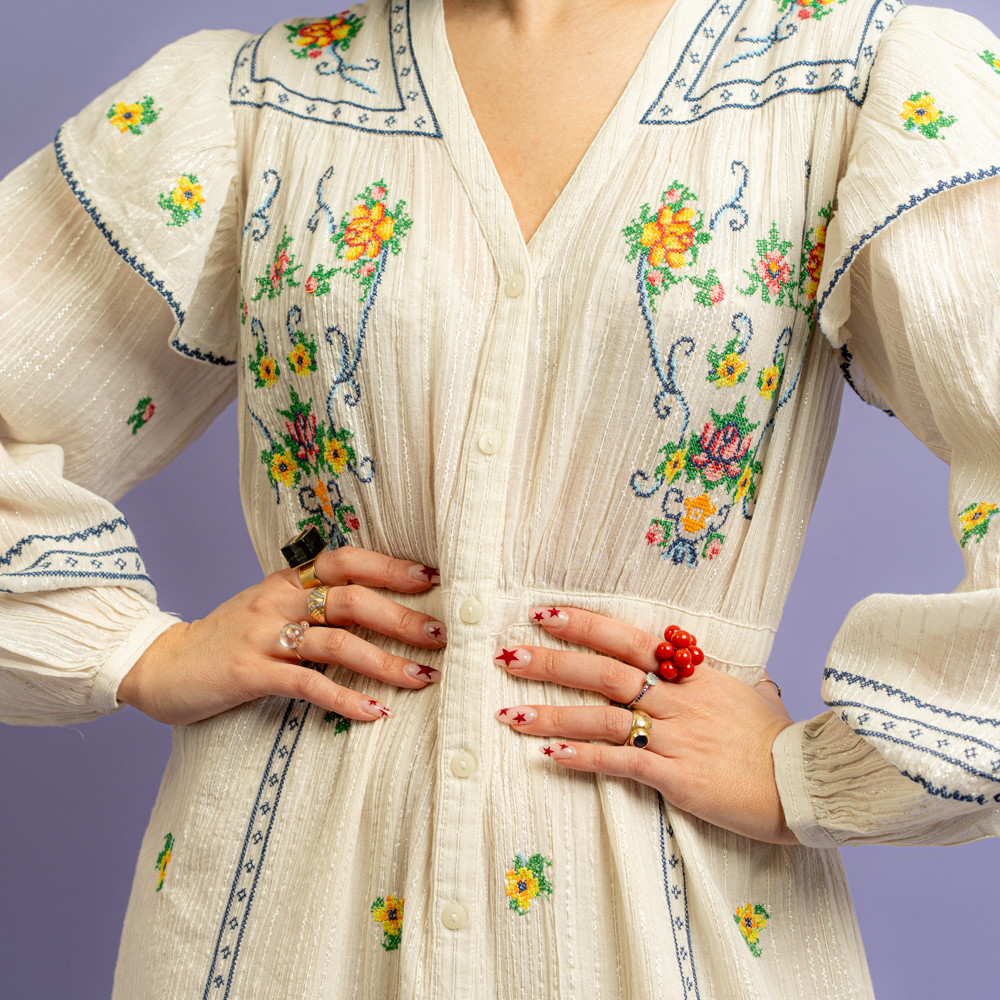 Abito lungo bianco con ricami -  - Le Conturbanti Concept Store