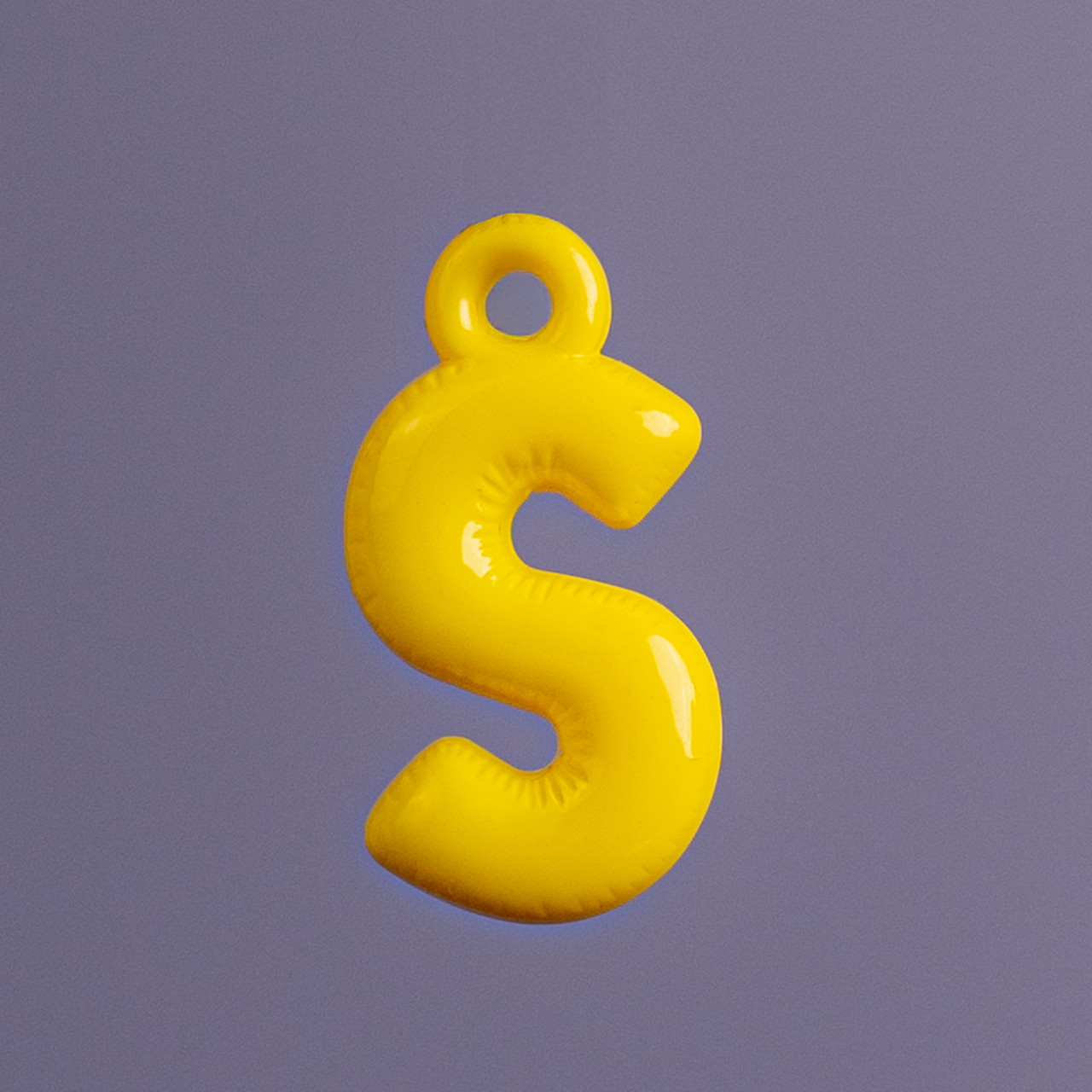 Charm lettere colorate 2.0 - S giallo - Le Conturbanti Concept Store