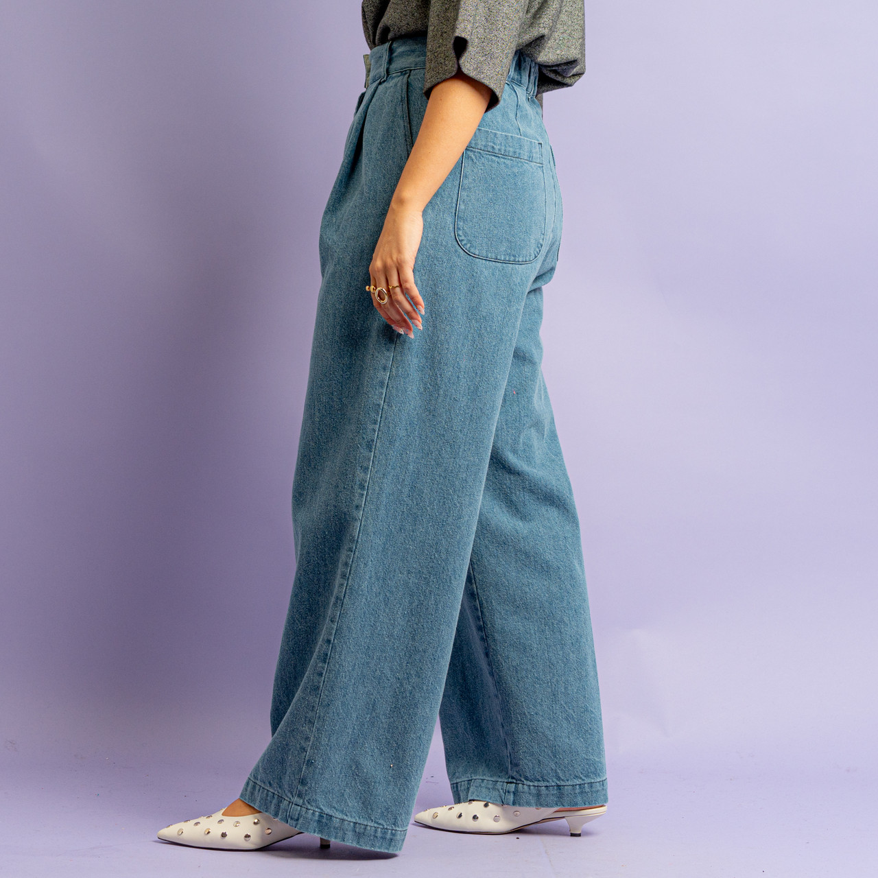 Jeans ampi con pinces -  - Le Conturbanti Concept Store