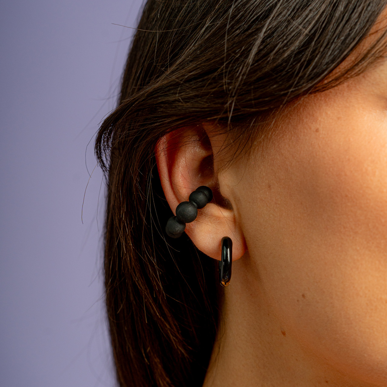 Ear cuff a palline nero -  - Le Conturbanti Concept Store