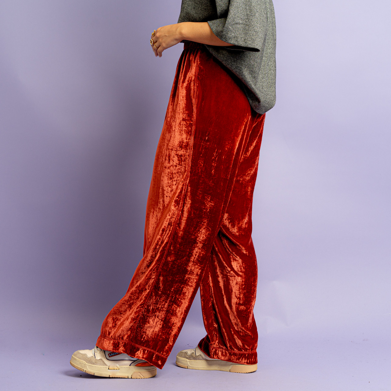 Pantaloni in ciniglia rossi -  - Le Conturbanti Concept Store